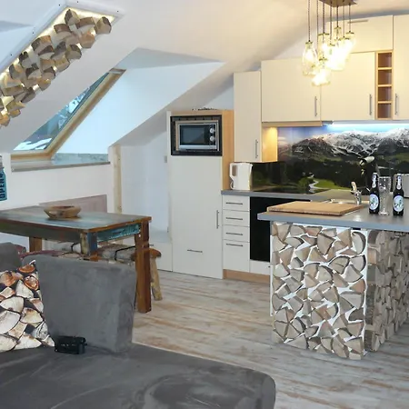 Alphorn Bergnescht Apartment