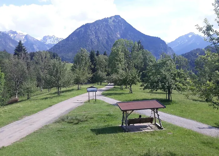 Alphorn Bergnescht Lejlighed